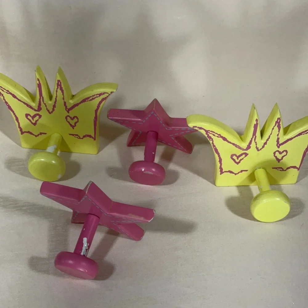 Vintage Girls Wall Hooks-Stars & Crowns